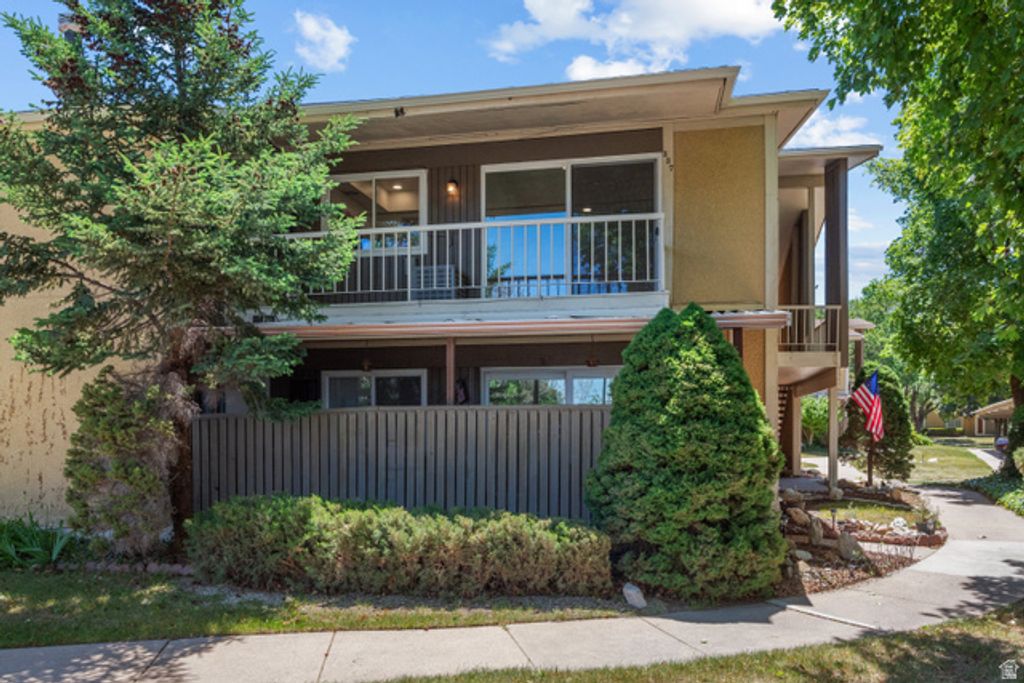 337 E PEACH LN, Bountiful, UT 84010