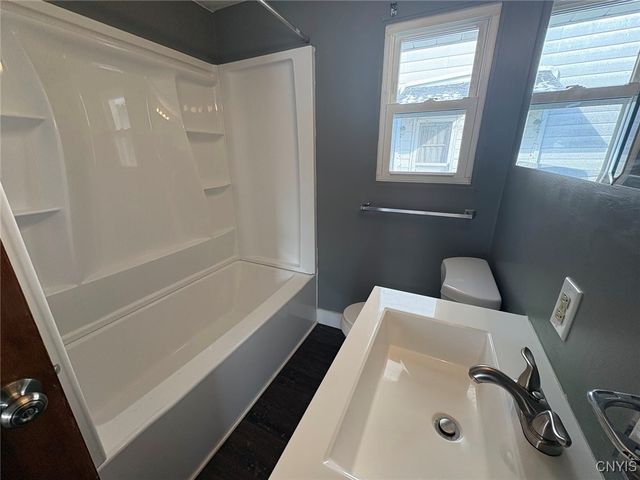 519 Sunflower Drive, Salina, NY 13088