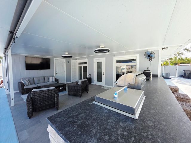 6316 FAIRWAY BOULEVARD, Apollo Beach, FL 33572