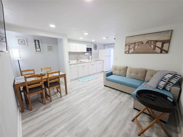 6316 FAIRWAY BOULEVARD, Apollo Beach, FL 33572
