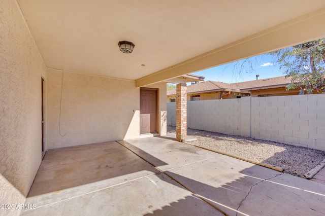 1926 E INVERNESS Avenue, Mesa, AZ 85204