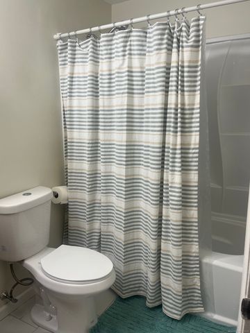 244 High Path Road 244, Windsor, CT 06095