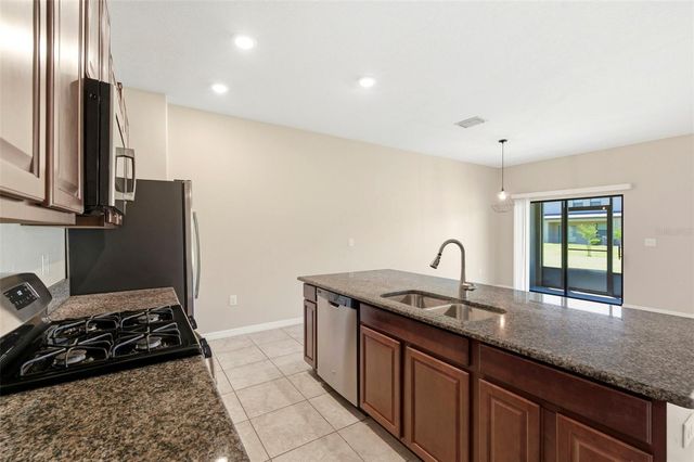 16948 STORYLINE DR, Land O Lakes, FL 34638