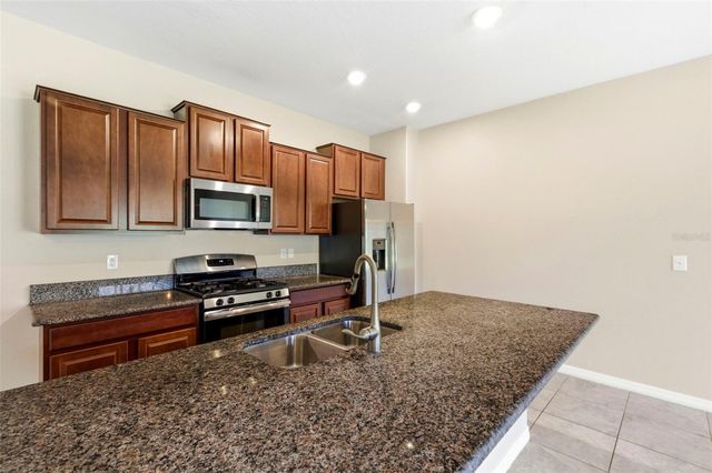 16948 STORYLINE DR, Land O Lakes, FL 34638