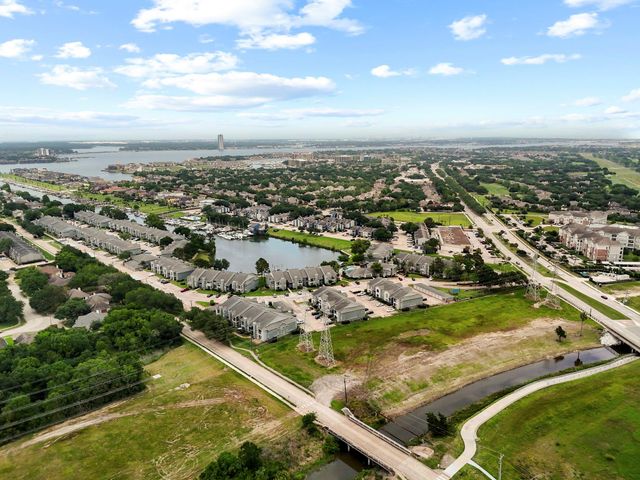 2310 Poseidon Street, League City, TX 77573