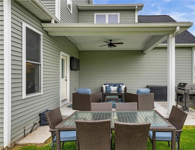 84 Copper Beech, Perinton, NY 14450