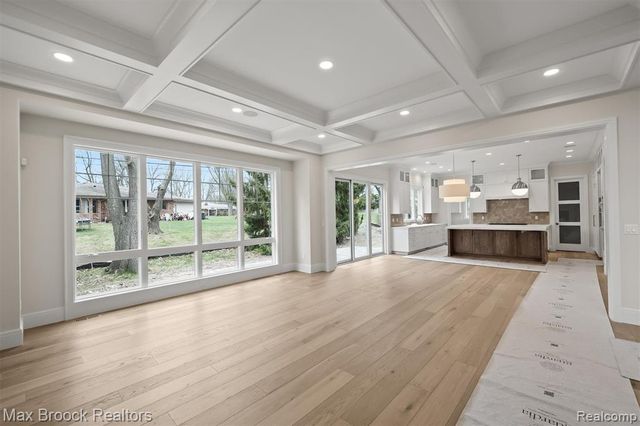 3627 Middlebury Lane, Bloomfield Hills, MI 48301