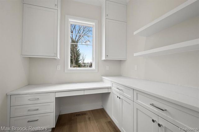 3627 Middlebury Lane, Bloomfield Hills, MI 48301
