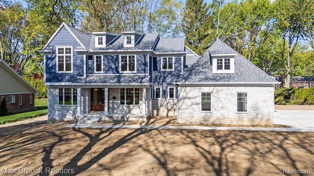3627 Middlebury Lane, Bloomfield Hills, MI 48301