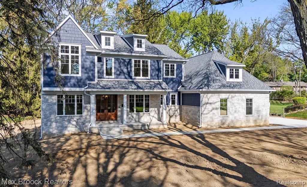 3627 Middlebury Lane, Bloomfield Hills, MI 48301