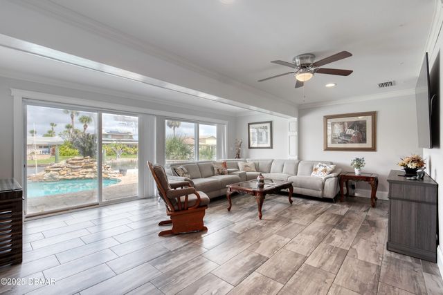 138 Coral Circle, South Daytona, FL 32119