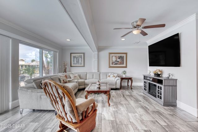 138 Coral Circle, South Daytona, FL 32119