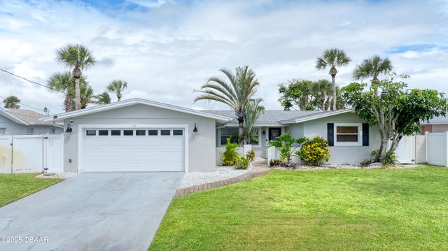 138 Coral Circle, South Daytona, FL 32119