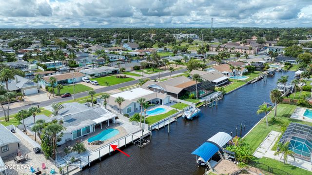 138 Coral Circle, South Daytona, FL 32119