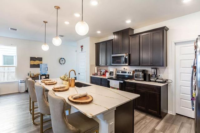 1133 Aronia LN, Georgetown, TX 78626