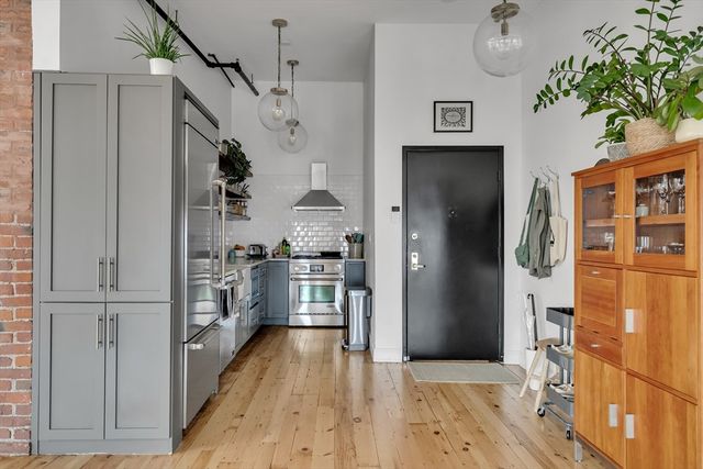 172-178 Green Street 12, Boston, MA 02130