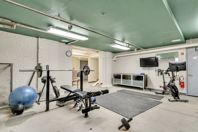 172-178 Green Street 12, Boston, MA 02130