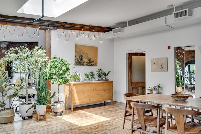 172-178 Green Street 12, Boston, MA 02130