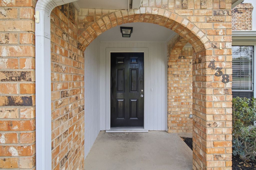438 Blueridge Drive, Duncanville, TX 75137 — photo 2