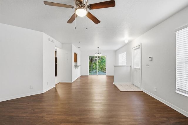 9620 CHARLESBERG DRIVE 9, Tampa, FL 33635