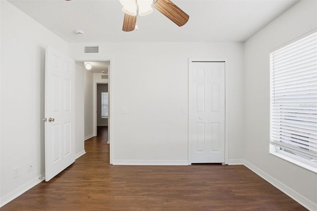 9620 CHARLESBERG DRIVE 9, Tampa, FL 33635