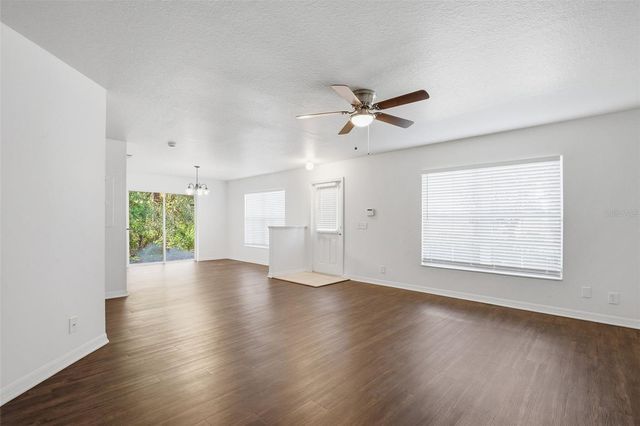 9620 CHARLESBERG DRIVE 9, Tampa, FL 33635