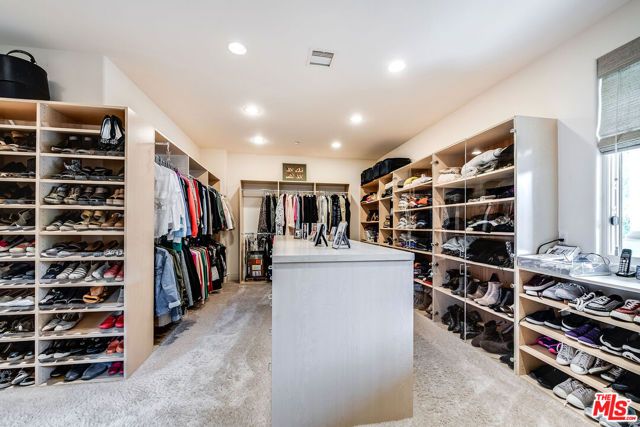 12145 Summit Court, Beverly Hills, CA 90210