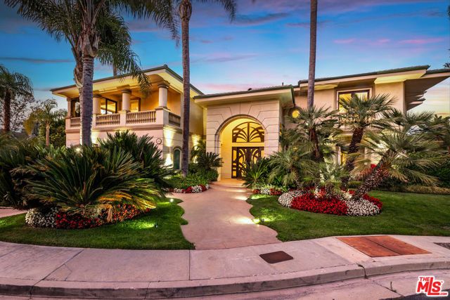 12145 Summit Court, Beverly Hills, CA 90210