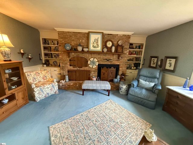 104 Russell Street, Spartanburg, SC 29307