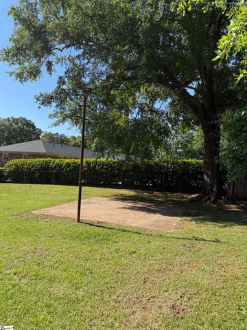 104 Russell Street, Spartanburg, SC 29307