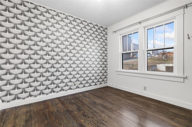 117 E Erie Street, Harrison, AR 72601