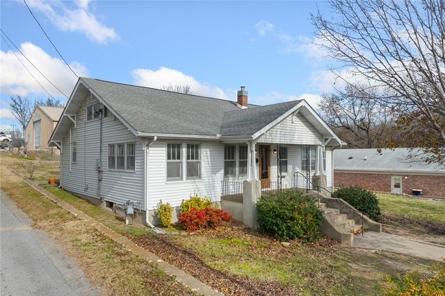 117 E Erie Street, Harrison, AR 72601