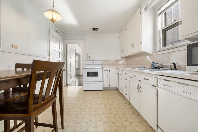 117 E Erie Street, Harrison, AR 72601