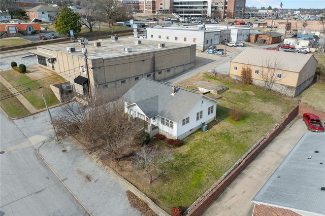 117 E Erie Street, Harrison, AR 72601