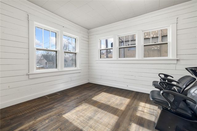 117 E Erie Street, Harrison, AR 72601