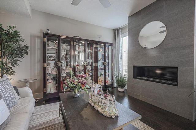 9519 W 151st Terrace, Overland Park, KS 66221