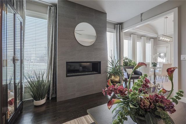 9519 W 151st Terrace, Overland Park, KS 66221