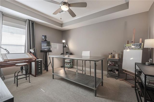 9519 W 151st Terrace, Overland Park, KS 66221