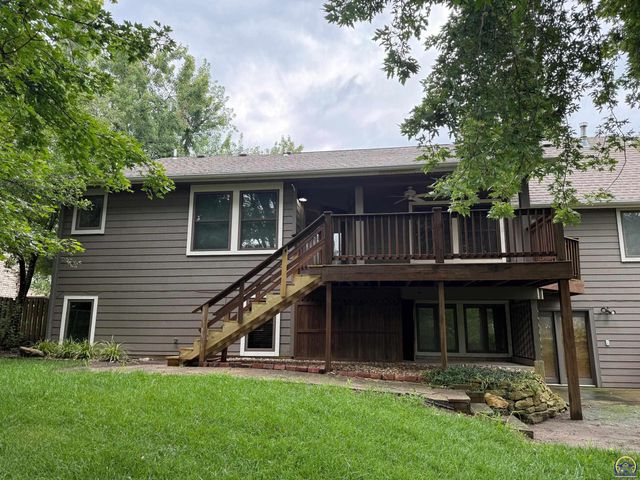 4224 SW Colly Creek DR, Topeka, KS 66610