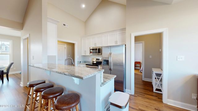 110 Paddle Trail Lane, Swansboro, NC 28584