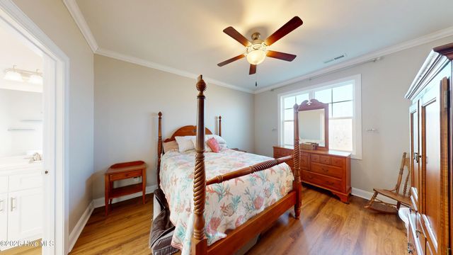 110 Paddle Trail Lane, Swansboro, NC 28584