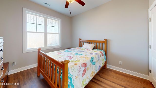 110 Paddle Trail Lane, Swansboro, NC 28584