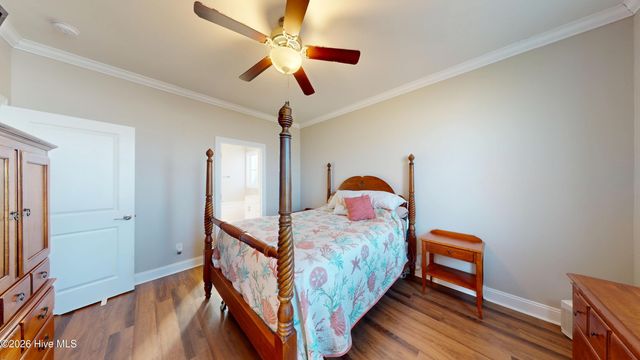 110 Paddle Trail Lane, Swansboro, NC 28584