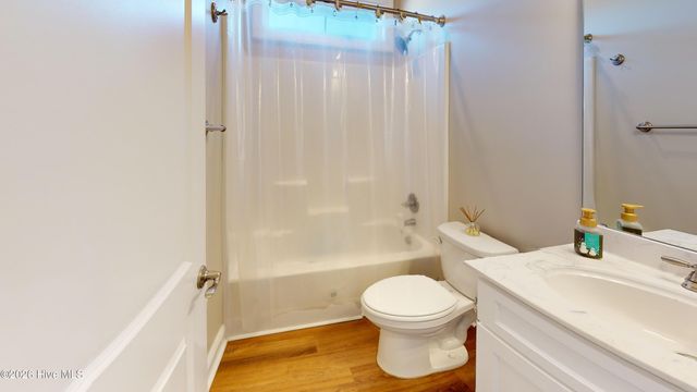 110 Paddle Trail Lane, Swansboro, NC 28584