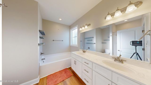 110 Paddle Trail Lane, Swansboro, NC 28584