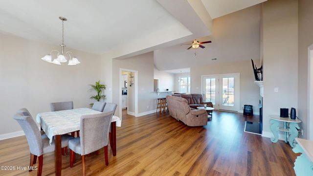 110 Paddle Trail Lane, Swansboro, NC 28584