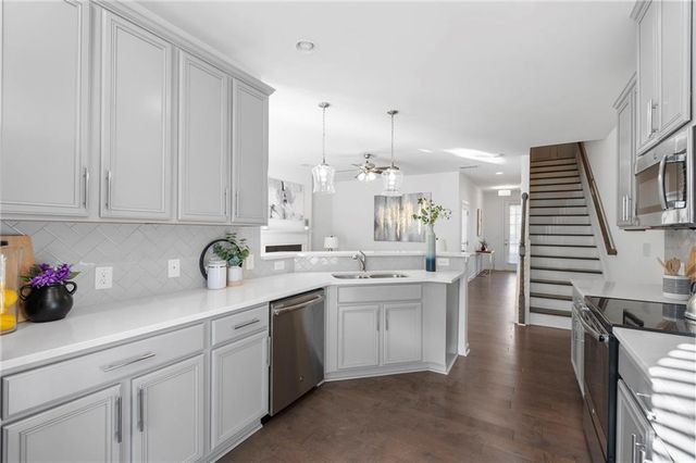 5578 Oak Bend Place, Lithonia, GA 30058