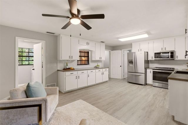 2334 DARTMOUTH ROAD, Deland, FL 32724