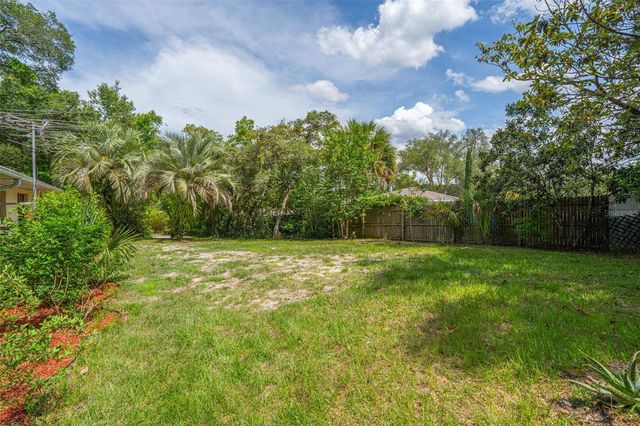 2334 DARTMOUTH ROAD, Deland, FL 32724