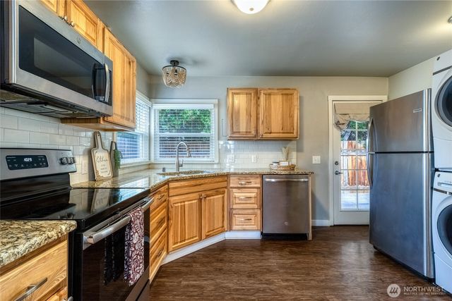 415 SE 5th Street, College Place, WA 99324